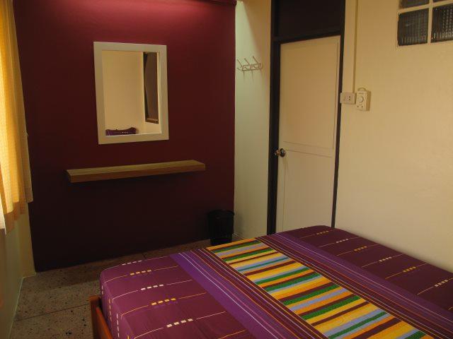 A.T Guesthouse Bangkok Exterior photo